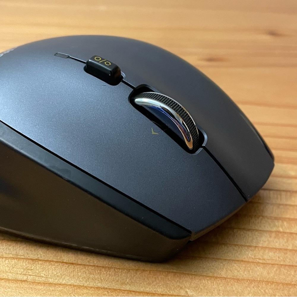 LOGITECH M705 WIRELESS 5 BUTTON MOUSE Optical Fast Scrolling For Mac Windows - Picture 5 of 9